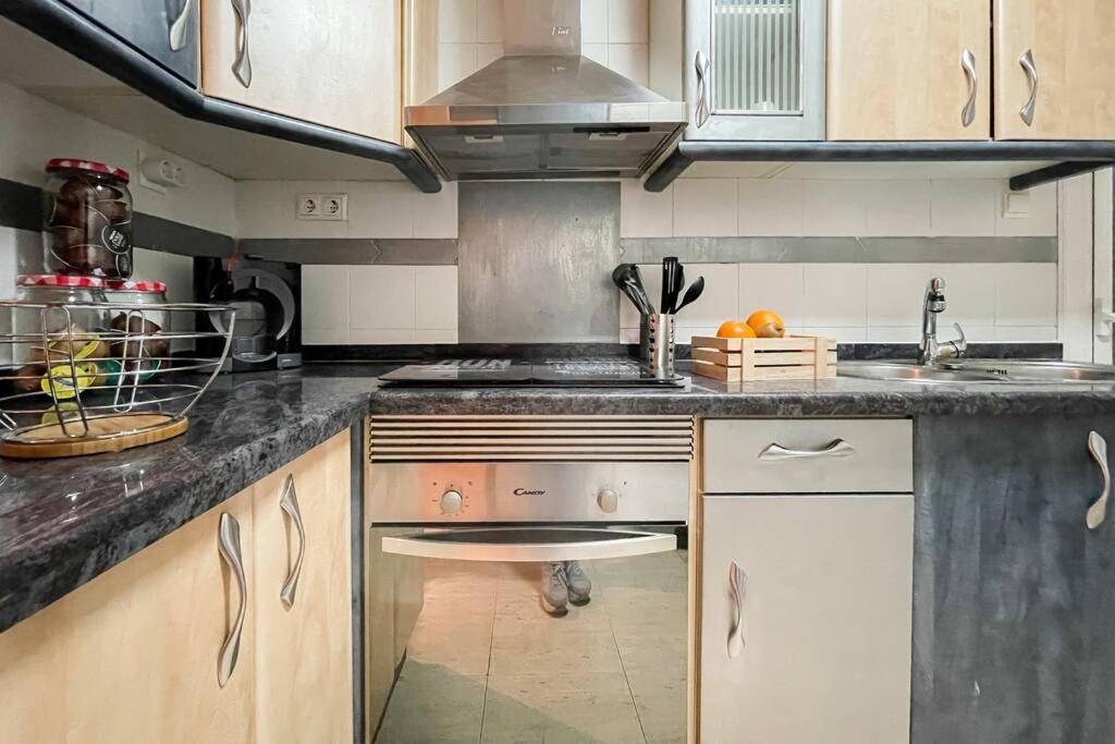 Coqueto Y Amplio Apartamento A 15 Min De La Playa อาลิกันเต ภายนอก รูปภาพ